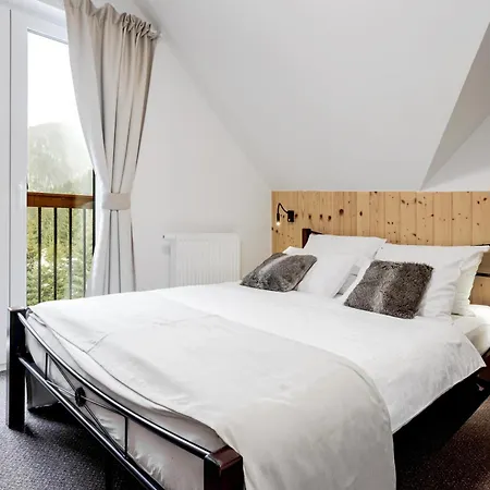 Bruno So Saunou Апартаменты Демяновская долина